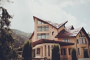 Denisa Boutique