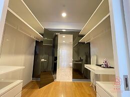 The Platinum Suites
