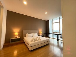 The Platinum Suites