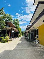Seree Grand Resort