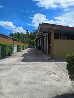 Seree Grand Resort
