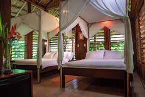 Chan Chich Lodge