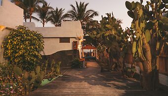 Hotel Isamar Galapagos Beachfront