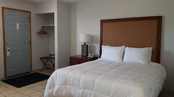 Edgewater Inn