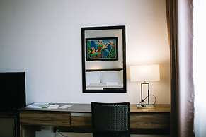 Leope Hotel