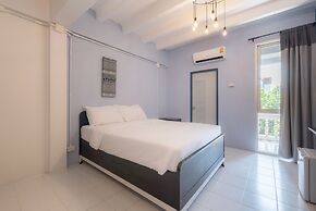 BEDGASM Hotel x Café at Nimman