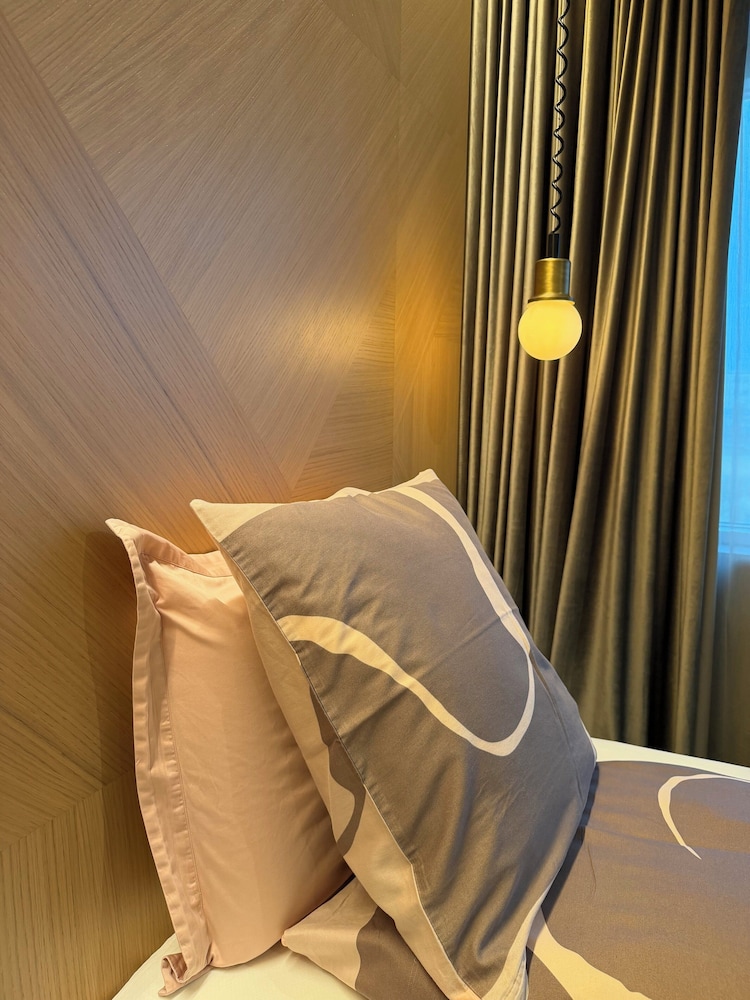 Hotel Lotus