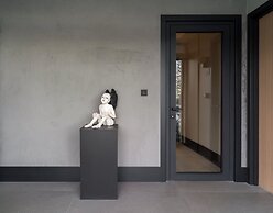Hotel Lotus