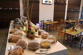 Mount Inle Hotel & Resorts