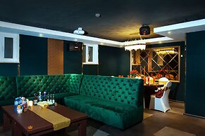 New West Hotel