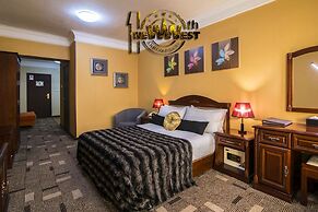 New West Hotel