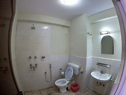 Om Tara Guest House