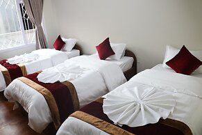Om Tara Guest House