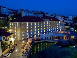 Hydrama Grand Hotel