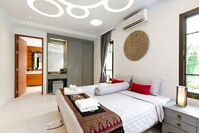 Karon Beach Pool Villa
