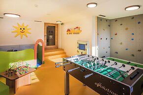 Hotel Tyrol