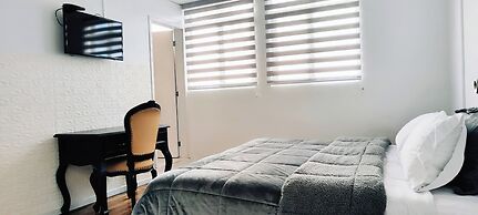 Hotel Muros Quito