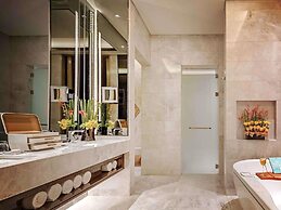 Sofitel Singapore City Centre