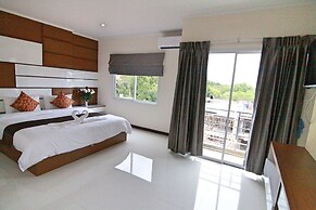 TTT Hotel