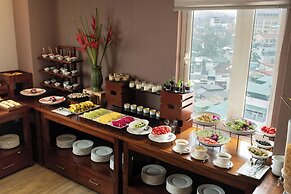 Champton Hanoi Hotel
