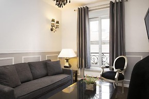 Bastille Hostel