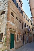 Al Campaniel Apartment