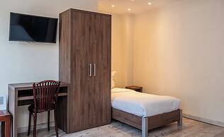Hotel La Perle Montparnasse