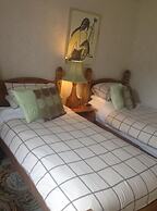 Tanglin House Hotel