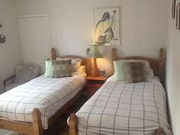 Tanglin House Hotel