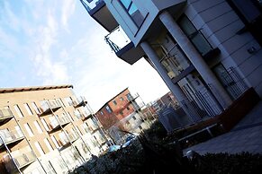 ROC APARTMENTS - Opal