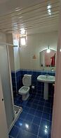 Basil's Apart Hotel