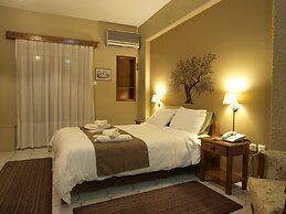 Kleopatra Traditional Hotel Apartments