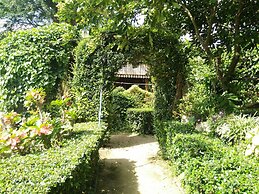 Mr Jan Guest House