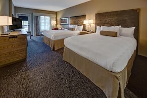 Black Fox Lodge Pigeon Forge, Tapestry Collection by Hilton