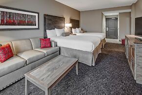 Black Fox Lodge Pigeon Forge, Tapestry Collection by Hilton
