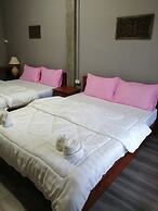 Yotin Guest House