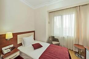 La Garden Hotel