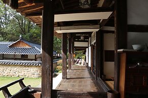 Chiam Gotaek