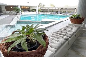 Garden Paradise Hotel & Serviced Apartment