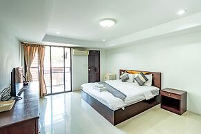 Grannylla Residence Charoenkrung