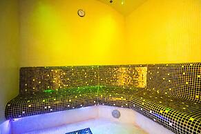 Hotel Dolphin