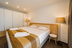 Hotel Dolphin