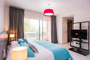 Soho Luxury Suites