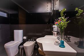 Soho Luxury Suites