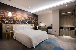 Airline Inn - Kaohsiung Station