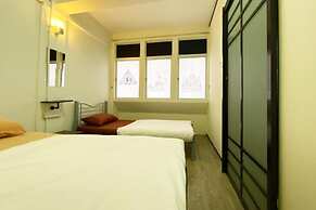 Hotel O The Space Inn