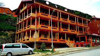 Meric Hotel