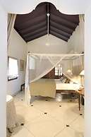 The Dutch House