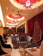 Crown Garden Hotel