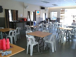 Yee Tai Cafe & Inn